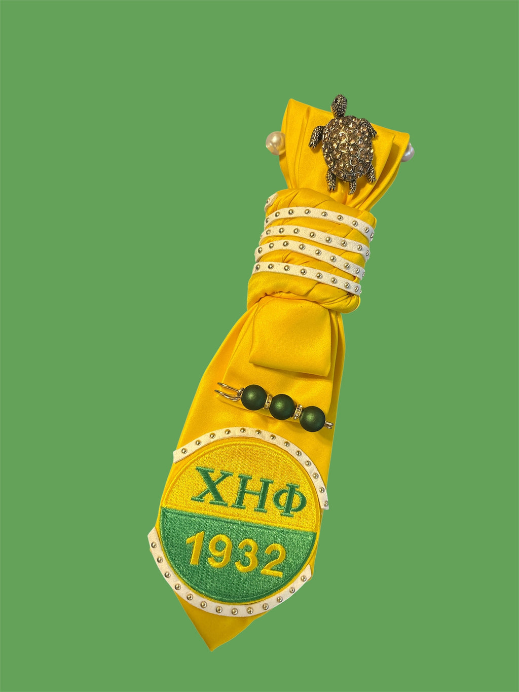 💛💚 LUXELOVE BY YOLANDA PRESENTS 💚💛

✨ Statement Sorority Necklace