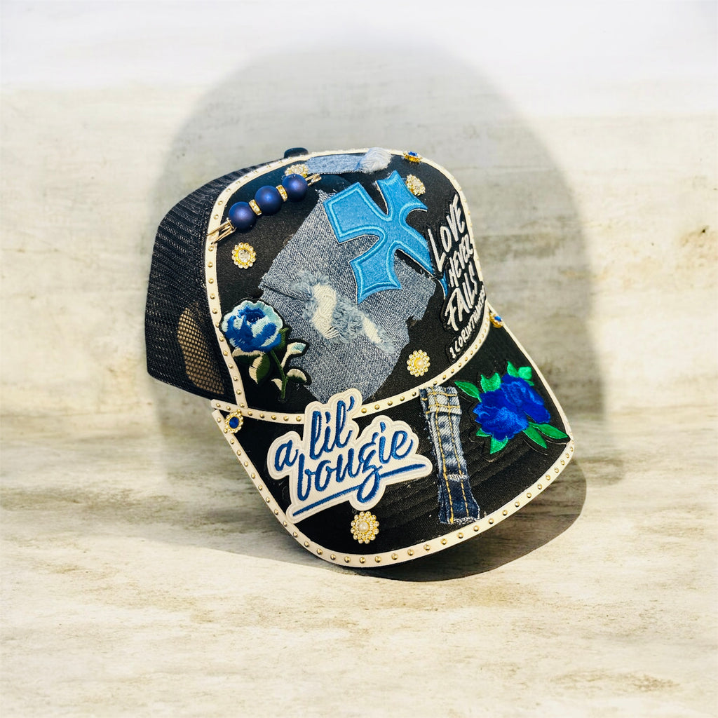 Cute and bougie denim inspired women cap💙🩵